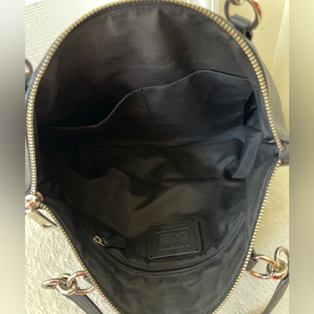 Coach Leather Bag EUC - Picture 8 of 14